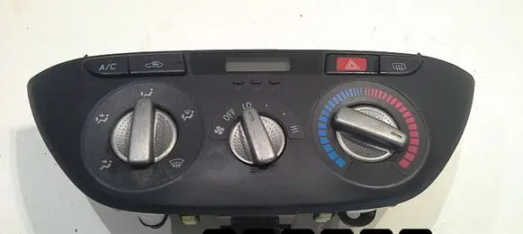 Toyota RAV 4 (XA10) Climate control unit 55900-42100