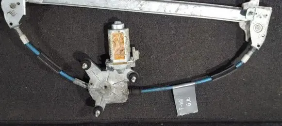 Peugeot 406 Sliding door window regulator with motor 9636619480