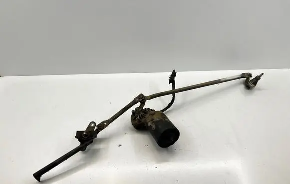 Mercedes-Benz W123 Front wiper linkage