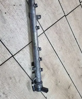 Mercedes-Benz E W211 Fuel main line pipe A6290700795 0819900242 ZGS003