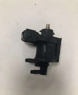 Ford Mondeo Mk III Turbo solenoid valve 93BB9H465BA