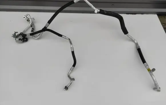 Jeep Renegade Air conditioning (A/C) pipe/hose