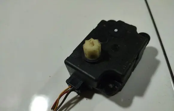 Renault Scenic I Air flap motor/actuator