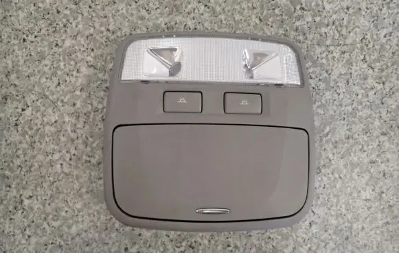 Hyundai Santa Fe Headlining lighting console trim 