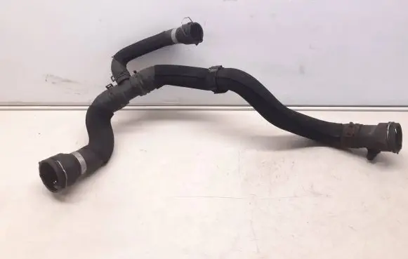 Audi A5 8T 8F Engine coolant pipe/hose 8K0122293F