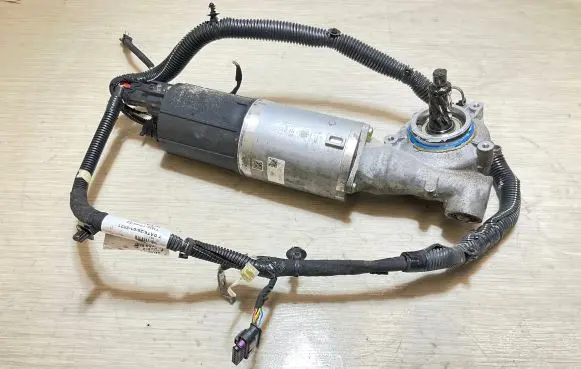 Volvo XC40 Steering rack electric part 