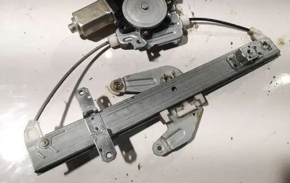 Sliding door window regulator with motor