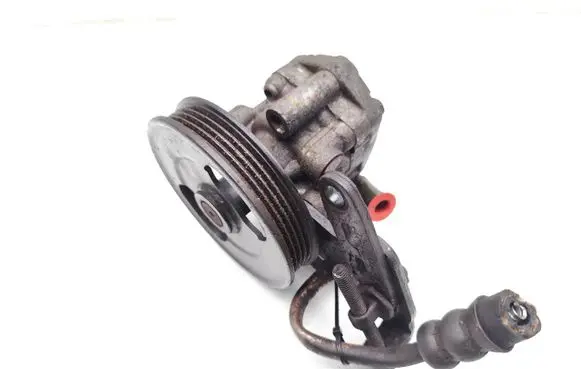 KIA Rio Power steering pump 