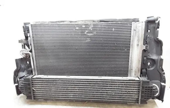 Volvo V60 Radiator set 