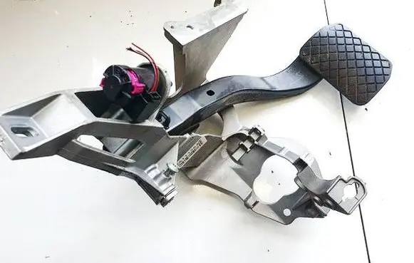 Audi A6 S6 C6 4F Brake pedal 4F1723140B