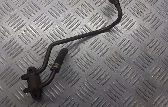 Honda FR-V Turbo turbocharger oiling pipe/hose