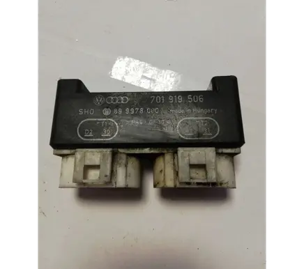Volkswagen Transporter - Caravelle T4 Coolant fan relay 701919506 899978000