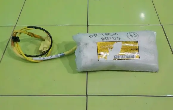 Toyota Prius (XW20) Seat airbag PRZOD