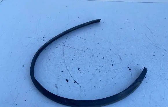 Mitsubishi Outlander Other front door trim element
