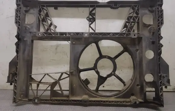 Opel Movano A Radiator support slam panel