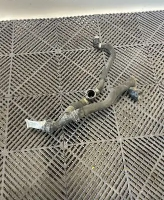 Mercedes-Benz GLC X253 C253 Engine coolant pipe/hose A2135010882