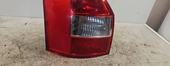 Audi A4 S4 B6 8E 8H Rear/tail lights 283701