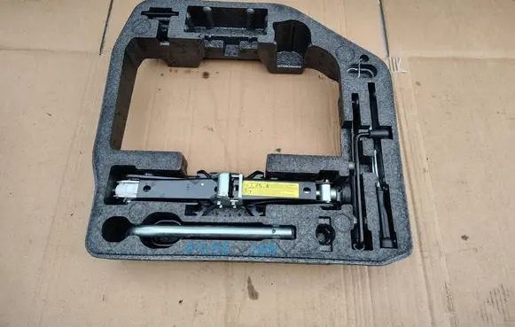 Audi A4 S4 B8 8K Trunk/boot side trim panel 