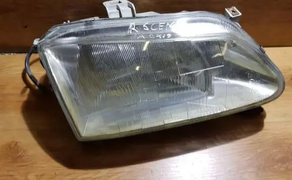 Renault Scenic I Headlight/headlamp