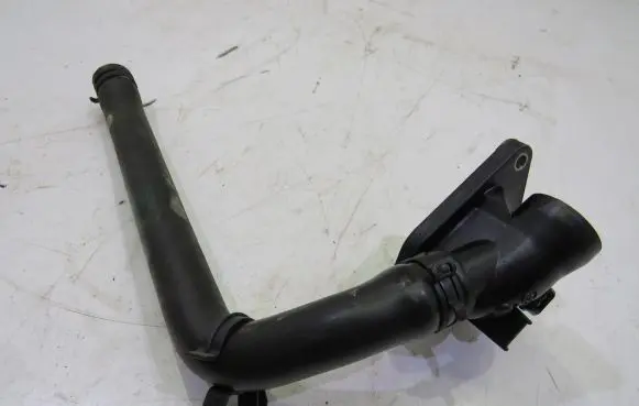 BMW 1 F20 F21 Engine coolant pipe/hose 7600586