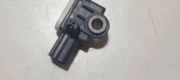Ford Fusion II Airbag deployment crash/impact sensor CM5T14B006AA 131019404 965C83HA
