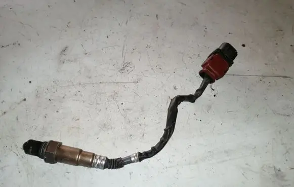 Volkswagen Transporter - Caravelle T5 Lambda probe sensor 070906262 0281004072
