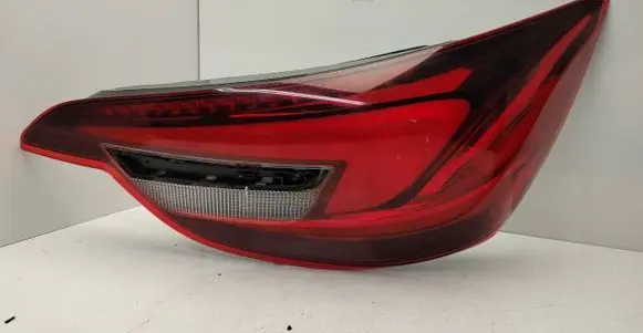 Opel Cascada Rear/tail lights 13369246