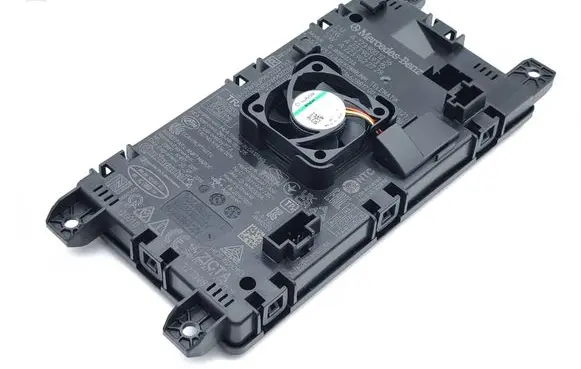 Mercedes-Benz EQE v295 Wireless charging module A2239001236 A2239022728 A2239019315