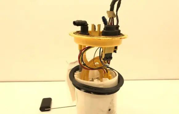 Volkswagen Caddy In-tank fuel pump 5R3919050D