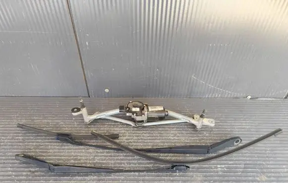 Jaguar XE Front wiper linkage and motor W000060842 878000608426