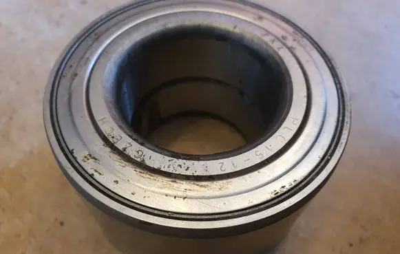 Volkswagen Golf I Front wheel bearing hub PLC1512