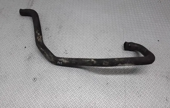 BMW 5 E39 Engine coolant pipe/hose
