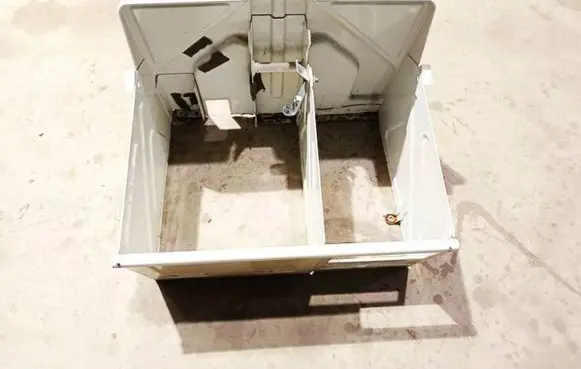 Volkswagen II LT Driver seat console base 