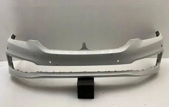 BMW 5 G30 G31 Front bumper 7427435