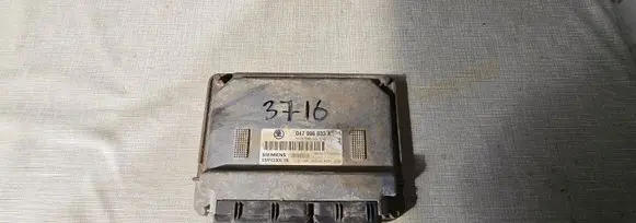 Skoda Fabia Mk1 (6Y) Engine control unit/module 047906033A 5WP4330906