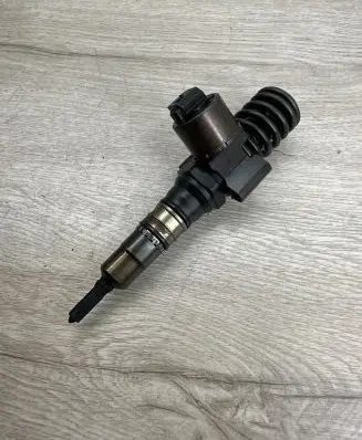Mitsubishi Grandis Fuel injector 03G130073G 0414720404