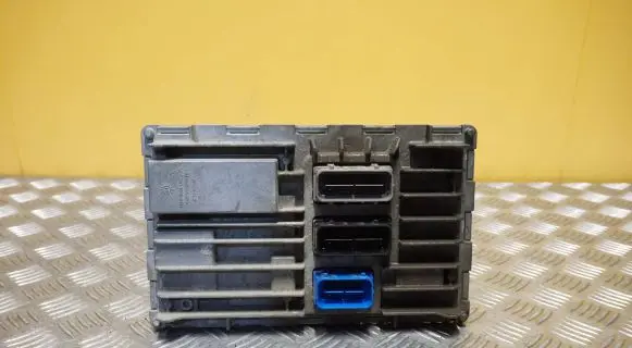 Chevrolet Silverado Engine control unit/module 12700918 039045703 1310101000000X