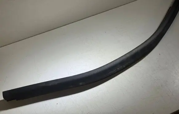 BMW 1 F20 F21 Engine compartment rubber 7239146