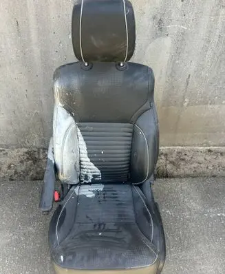 Land Rover Discovery 5 Front driver seat 