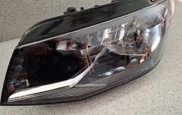 Volkswagen Caddy Headlight/headlamp 1ED01228601 8K1941015A