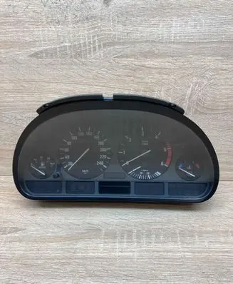 BMW 5 E39 Speedometer (instrument cluster) 6907018 110008735 112
