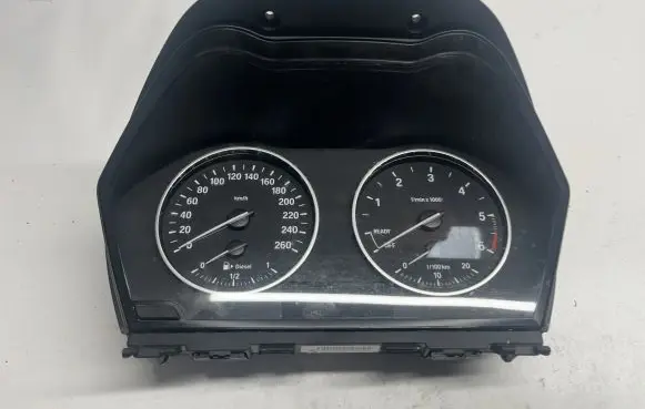 BMW 1 F20 F21 Speedometer (instrument cluster) 9232891 176494