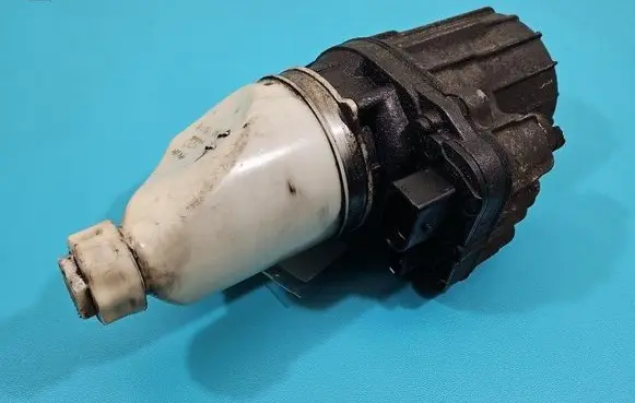 Opel Zafira B Power steering pump 13192897 IMPRK1508616
