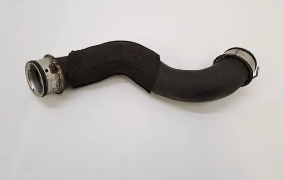 Mercedes-Benz E W212 Engine coolant pipe/hose A2125018282