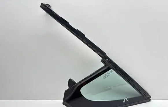 Peugeot 208 I Front door window glass four-door DOT24M19AS2 E000255 43R007951