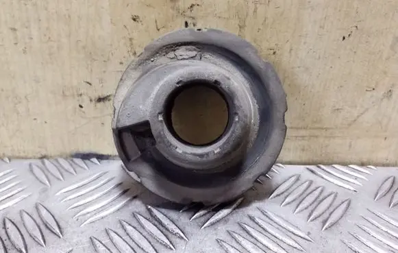 Audi Q5 SQ5 Rear coil spring rubber mount 8K0512297A