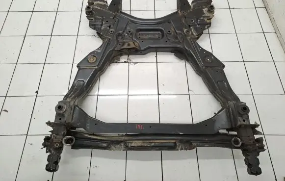 Mercedes-Benz Vito Viano W447 Front subframe A4476200288 A4478800403