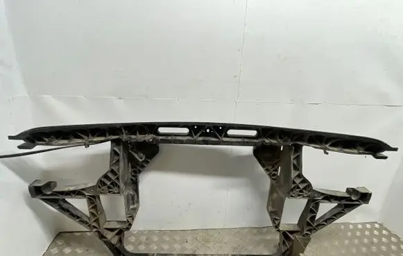 BMW X3 E83 Radiator support slam panel