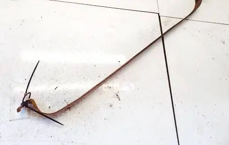 Volkswagen Transporter - Caravelle T4 Fuel tank mounting bracket