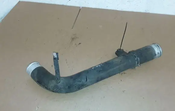 Hyundai Sonata Intercooler hose/pipe NOCODE